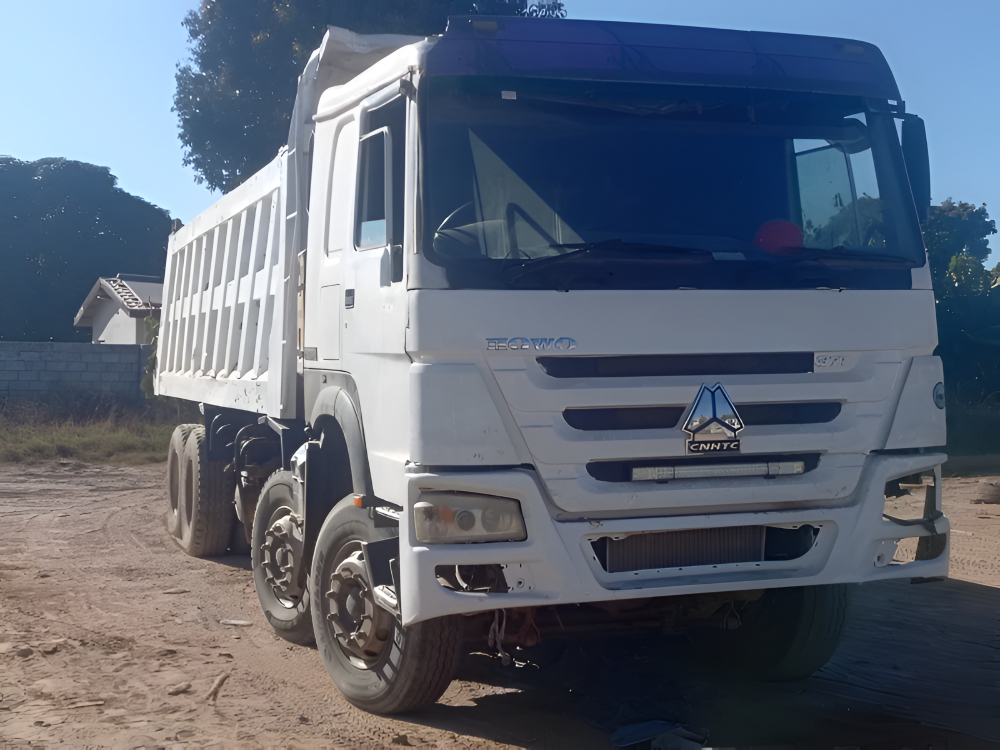 BMR tipper truck